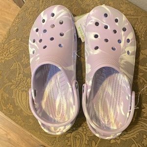 BNWT Crocs “Classic Marbled Clog”- Lilac Gray & White size m9/w11